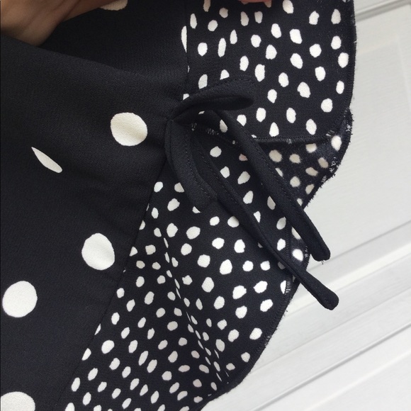 NWT Talbots Polka Dot Ruffled Sleeve & Hem - Picture 4 of 6